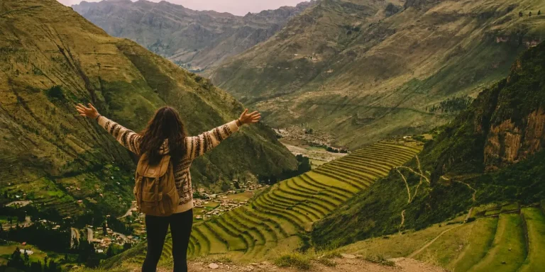 Sacred Valley Tour & Short Inca Trail To Machu Picchu 3 days photo 2