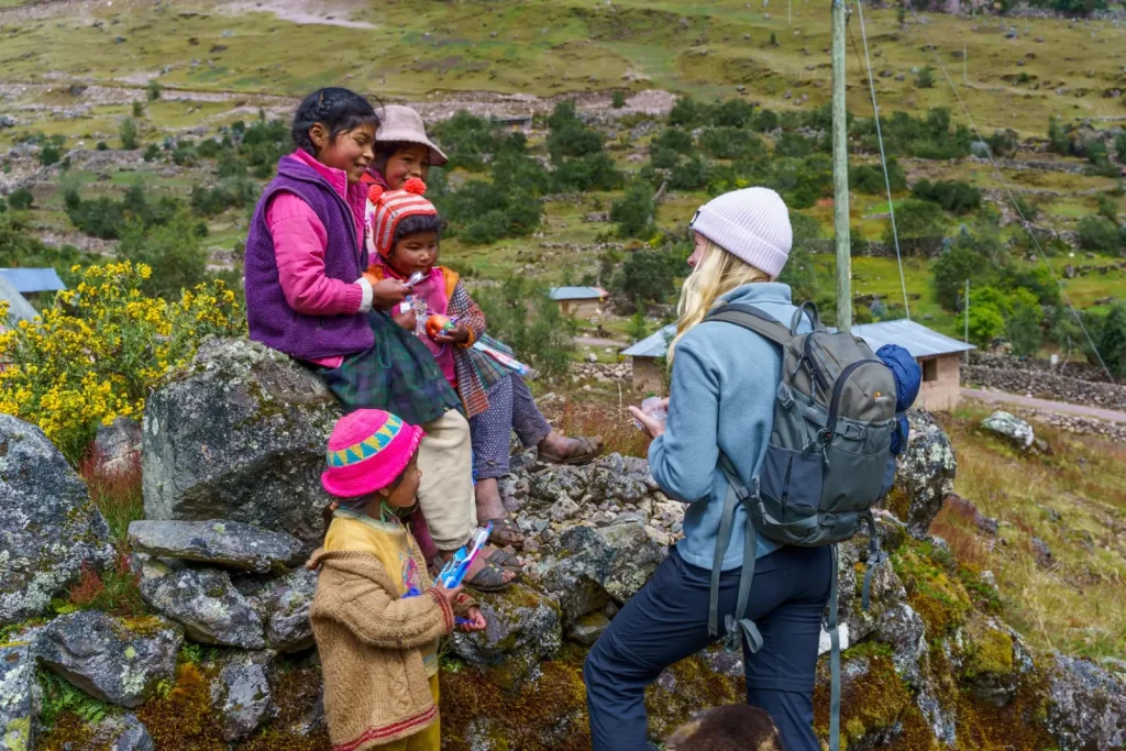 5 Days Lares Trek + Short Inca Trail To Machu Picchu